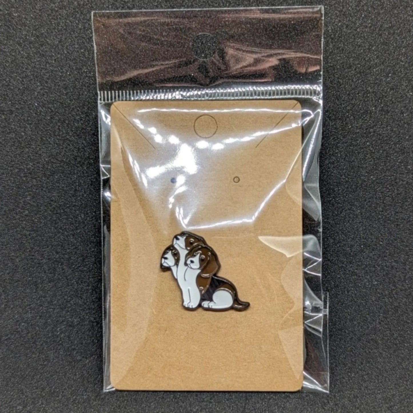 Beagle dogs Enamel Pin #73